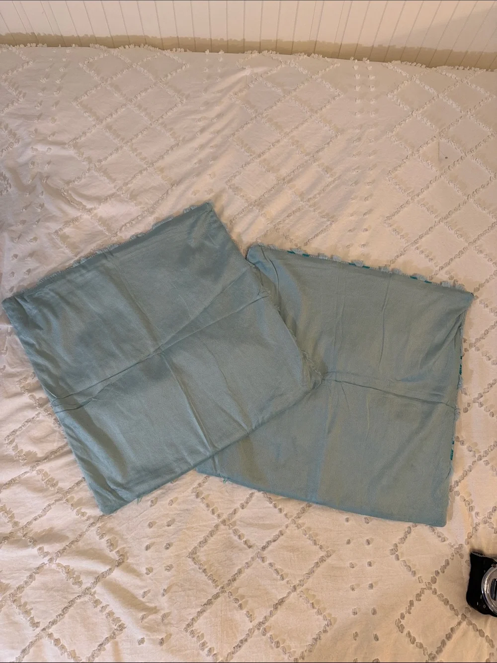 Blue Bunny Pattern Throw Pillow Covers nwot pair of 2 nwot